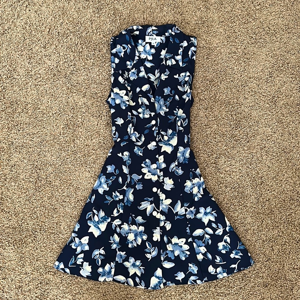 Floral sleeveless sundress size medium